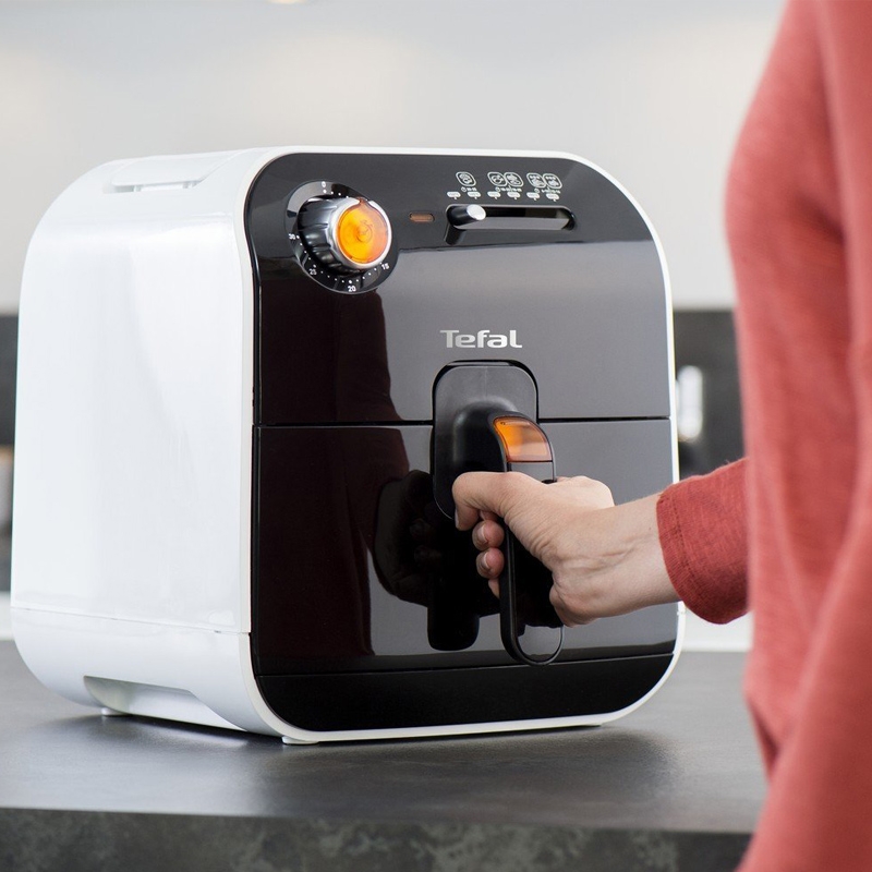 Tefal FX100015 Heißluft-Fritteuse Fry Delight, 0,8 kg Fassungsvermögen, 1400 W, schwarz