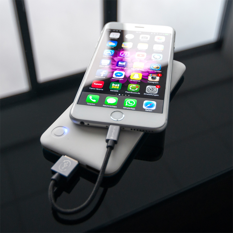 4smarts Duos Slim Powerbank 6600 mAh grau/weiß