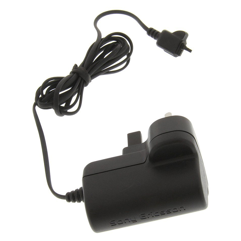 SonyEricsson CST-18 Reiseladegerät