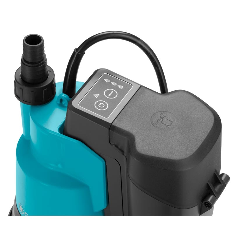 GARDENA 01748-20 Akku-Klarwasser-Tauchpumpe 2000/2 Li-18 Ready-To-Use Set