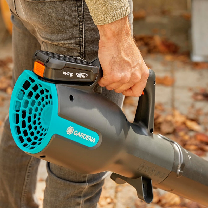GARDENA 14890-55 Akku-Bläser PowerJet 18V P4A solo
