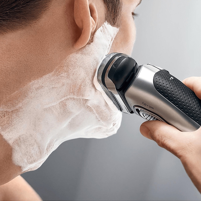 Braun Series 9 9291cc Elektrischer Rasierer inkl. Reinigungsstation und Reiseetui