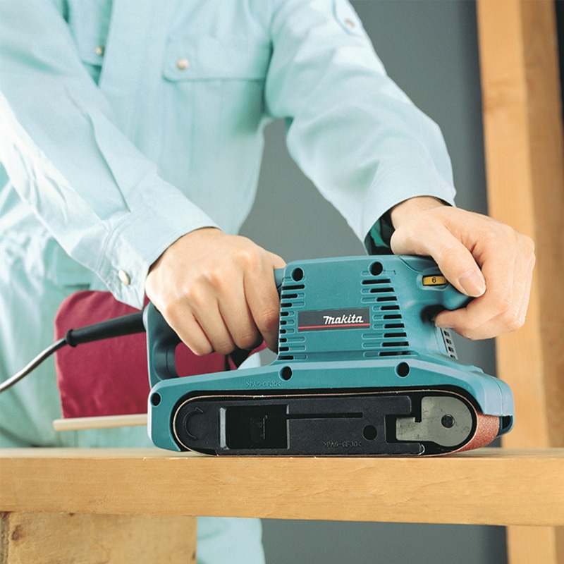 Makita 9911 Bandschleifer