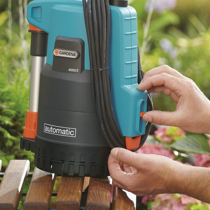 GARDENA 1742-20 Comfort Regenfasspumpe 4000/2 automatic