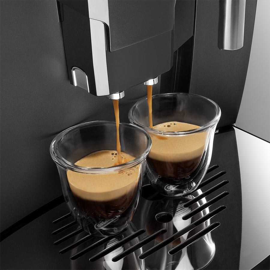 DeLonghi Magnifica ECAM 04.110 B Kaffeevollautomat schwarz