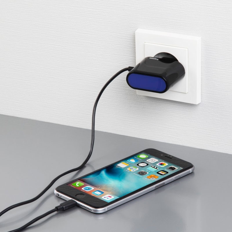 Hama Ladegerät, Lightning, 2.4 A, Schwarz