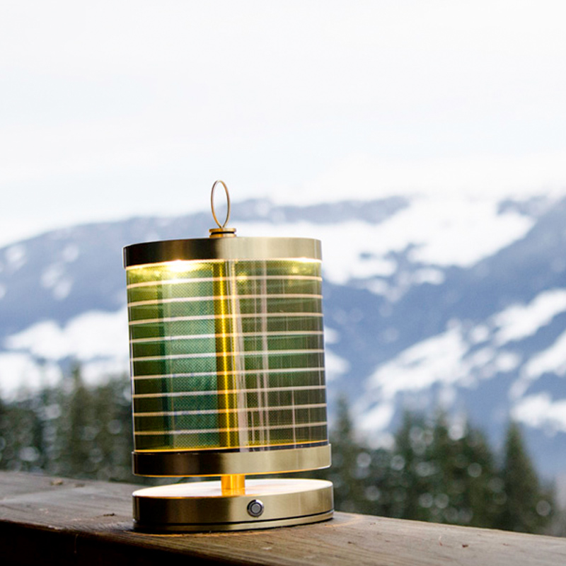 STOOL +SOL Tischleuchte kompakt, Messing