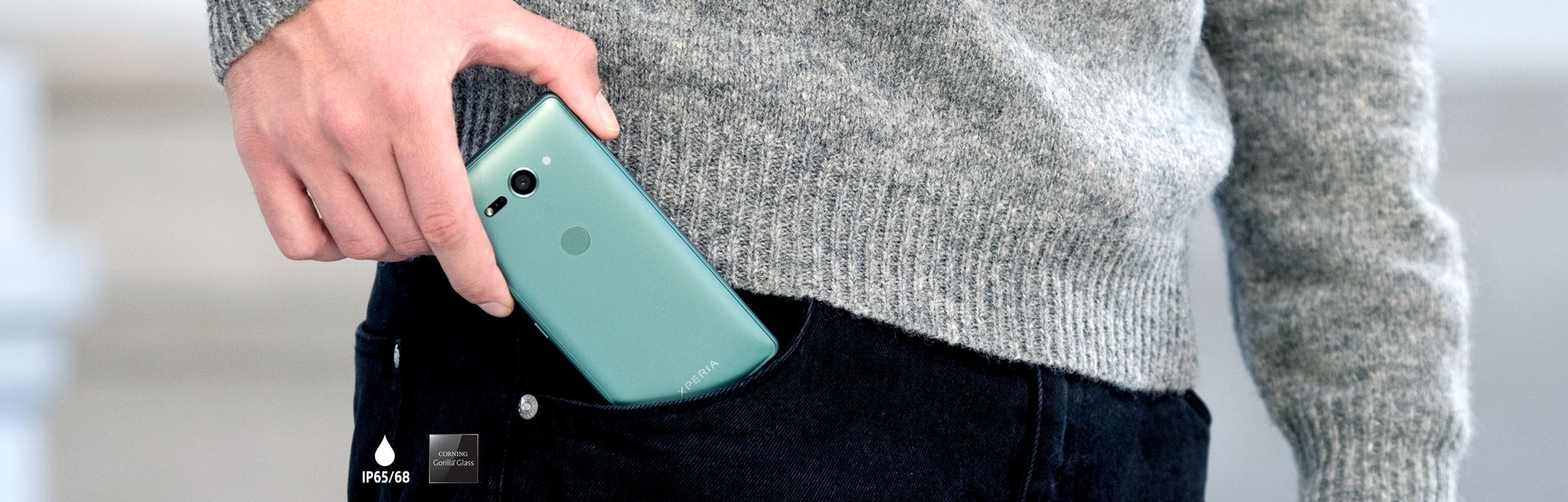 Sony Xperia XZ2 Compact Dual-SIM Smartphone moss green