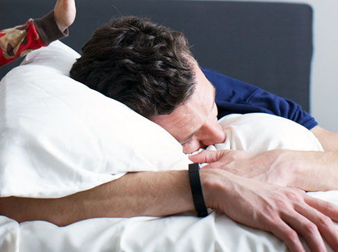 FitBit Flex Aktivitäts- und Schlaf-Tracker mit Smartwatchfunktionen black