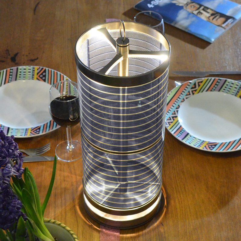 STOOL +SOL Tischleuchte hoch, Edelstahl