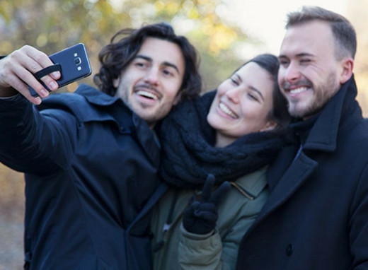 Happy Strappy Smartphone Fingerhalter schwarz