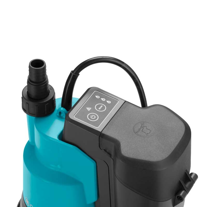 GARDENA 1748-61 Set Klarwasser-Tauchpumpe 2000/2 Li-18