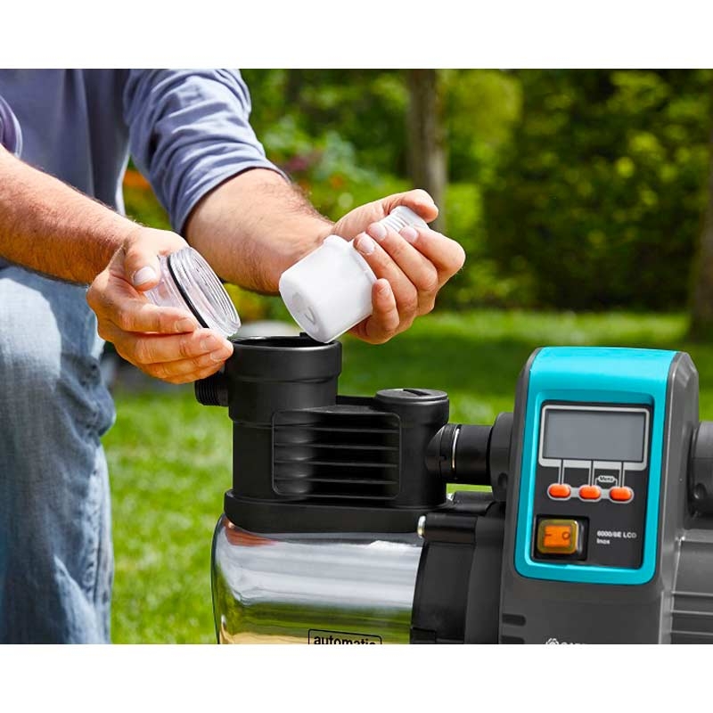 GARDENA 1760-61 Haus- & Gartenautomat 6000/6 LCD inox