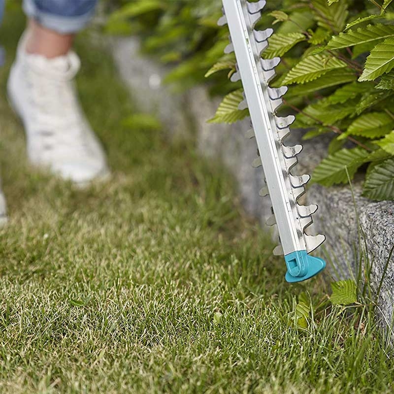 GARDENA 09838-20 Akku-Heckenschere Set ComfortCut Li-18/60 inkl. Akku und Ladegerät