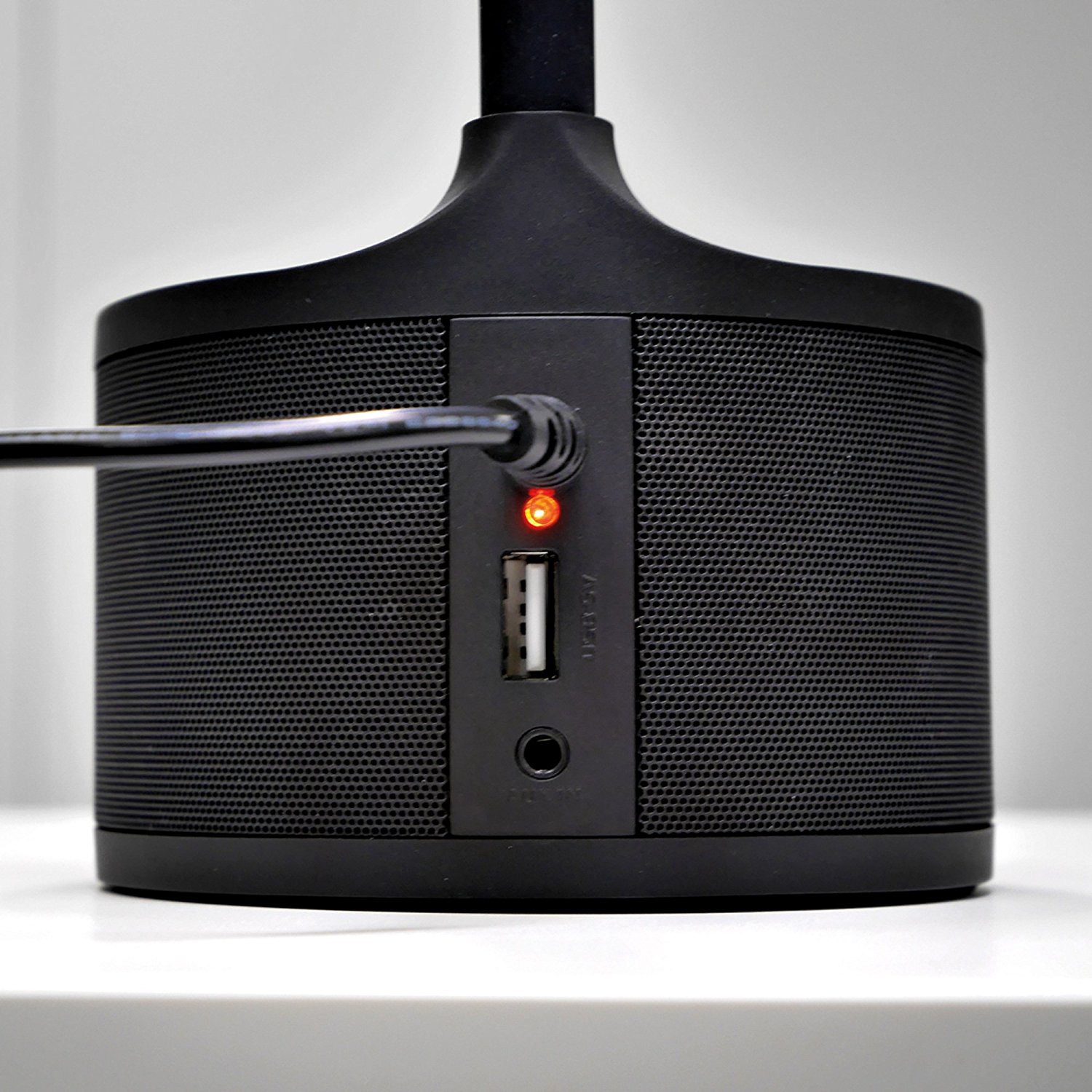 Vasner Lumbeat LED Schreibtischlampe schwarz