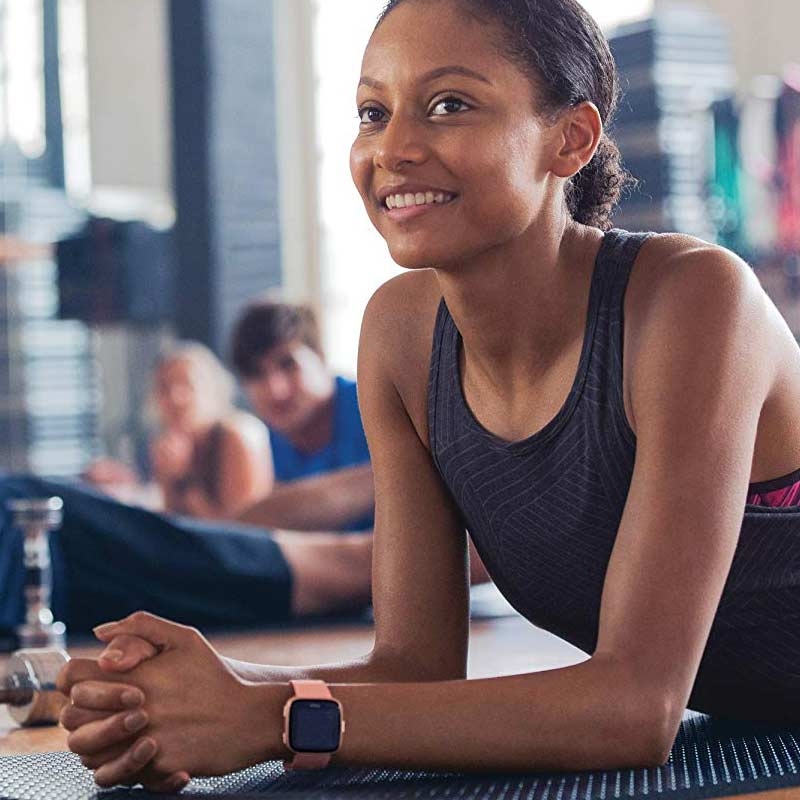 Fitbit Versa Health & Fitness Smartwatch rosegold