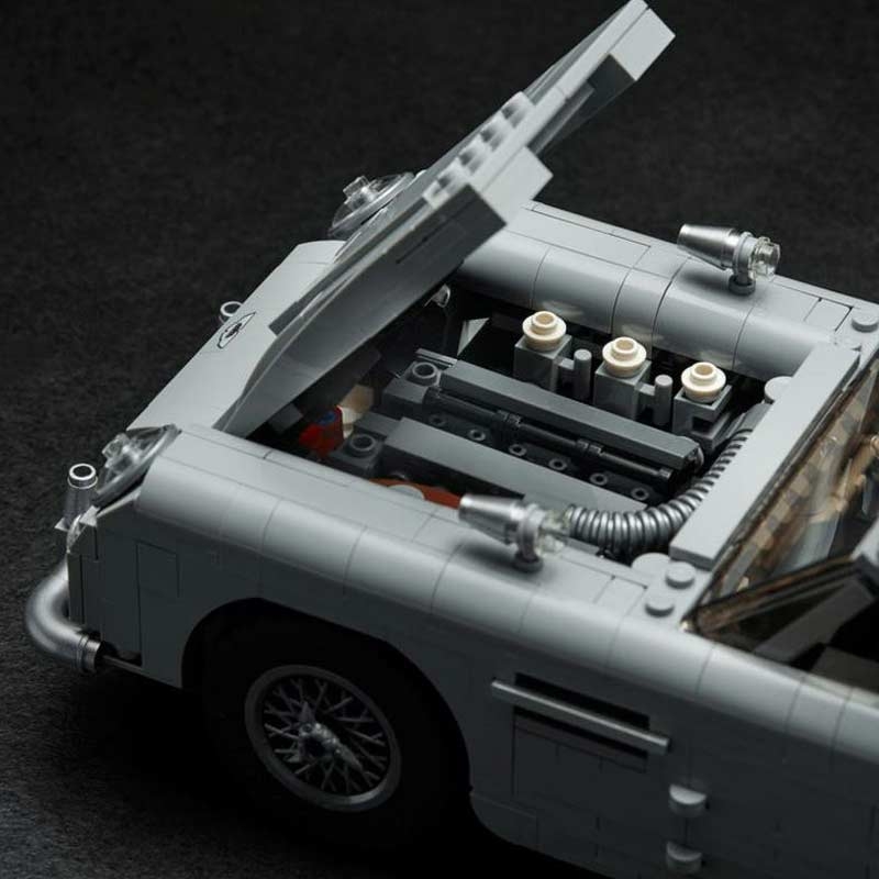 LEGO Creator 10262 James Bond™ Aston Martin DB5